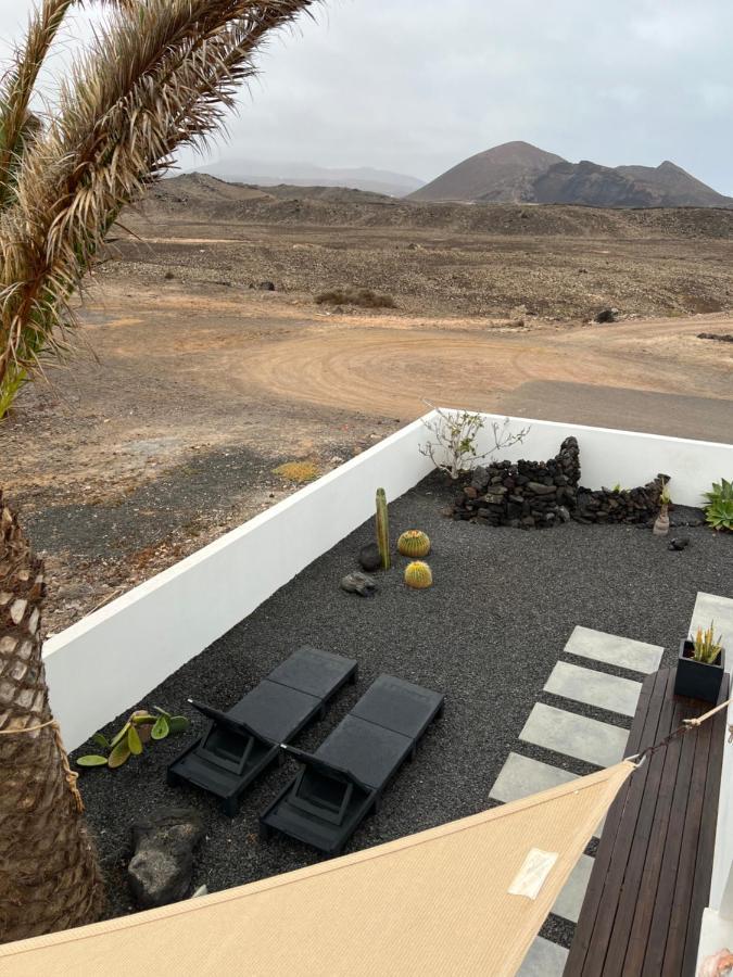Casa Nusa La Santa Bagian luar foto